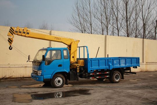 點擊查看詳細信息<br>標題：國四5噸隨車吊 閱讀次數(shù)：3408