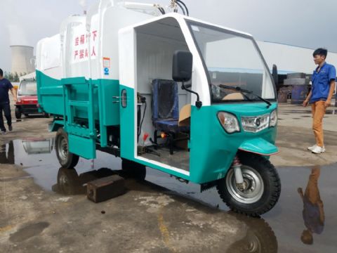點擊查看詳細信息<br>標題：3方電動三輪垃圾車 閱讀次數(shù)：2712